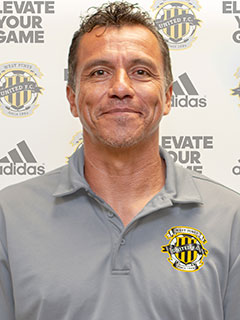 Coach Henry Pedraza
